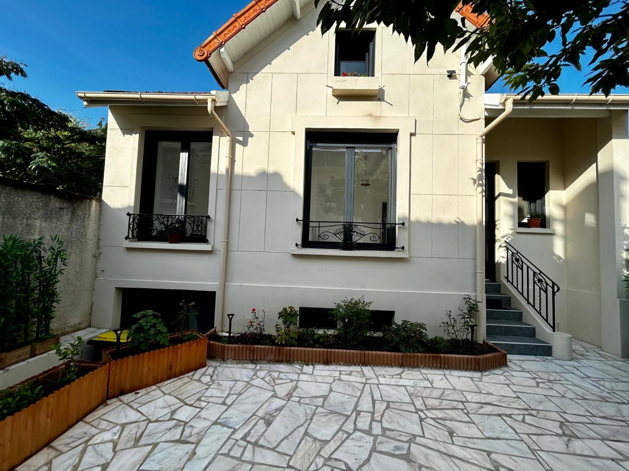Maison Cosy, Grand Paris, A 3 Minutes Du Metro Villejuif Exteriör bild